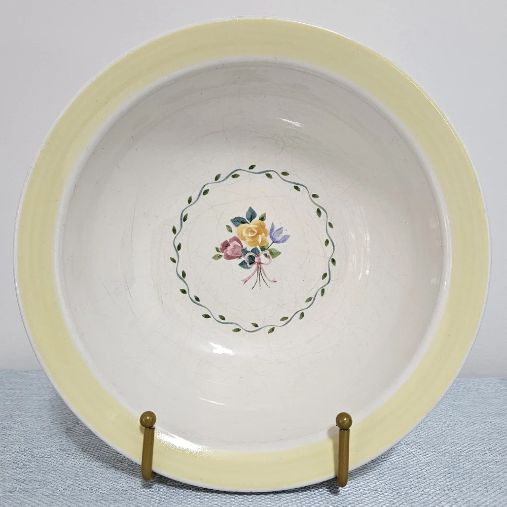 Vtg. Pfaltzgraff Rosehaven Floral‎ USA Large Vegetable Bowl Heritsge White 9
